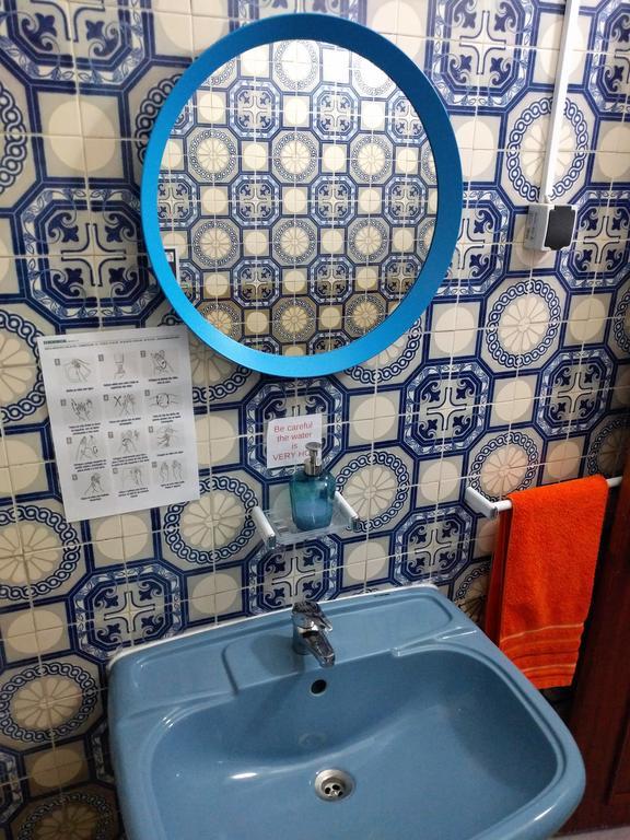 Lisbon Cosy Hostel Екстериор снимка