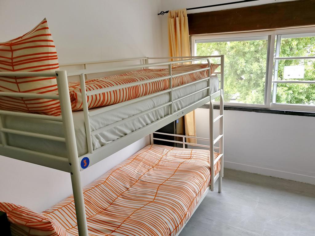 Lisbon Cosy Hostel Екстериор снимка